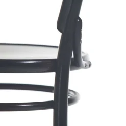 14 Ton® Chaise bistrot en bois