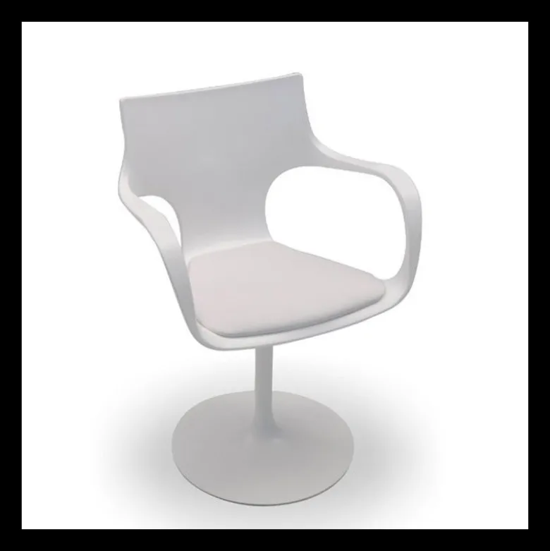 Flûte Sovet® Chaise design pivotante avec accoudoirs