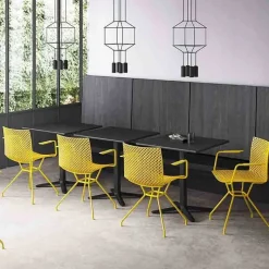 Fuller TCS Chaise design italien avec accoudoirs et coque microperforée