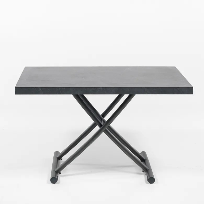Géniale Table basse relevable petit espace en mélaminé