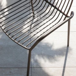 Jasmine Fauteuil de jardin design empilable en métal