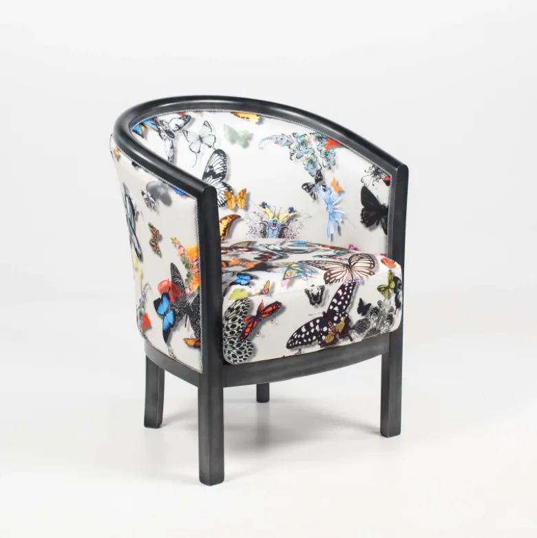 Julien Fauteuil tonneau pour salon fabrication française en tissu et bois massif