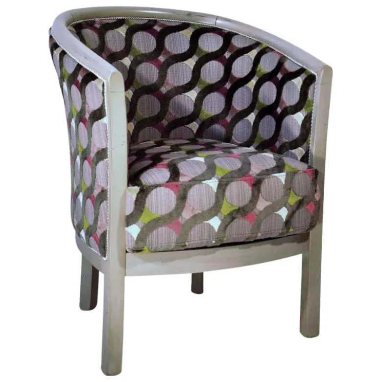 Julien Fauteuil tonneau pour salon fabrication française en tissu et bois massif