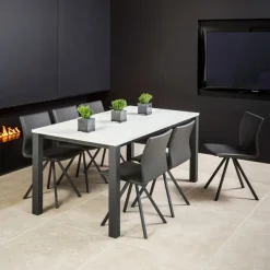 Silva Chaise design en métal et simili