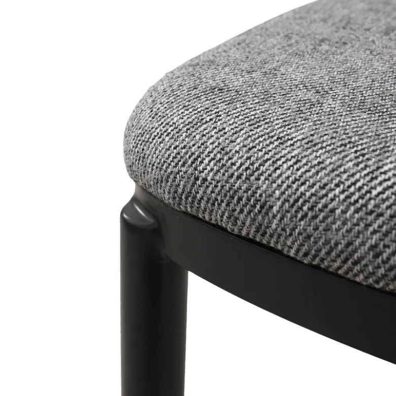 SimoneChaise bimatière en tissu dossier bois avec pieds en métal
