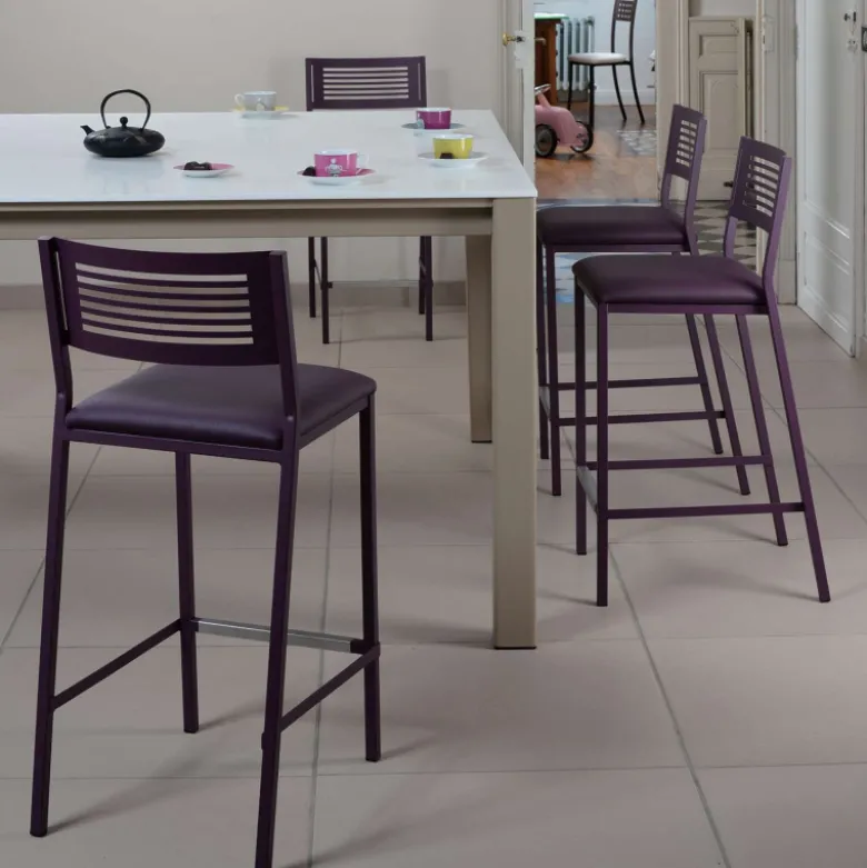 Slide Carrier® Tabouret moderne snack en synthétique et métal