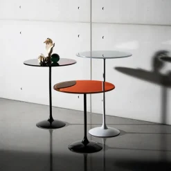Tulip Table guéridon en verre