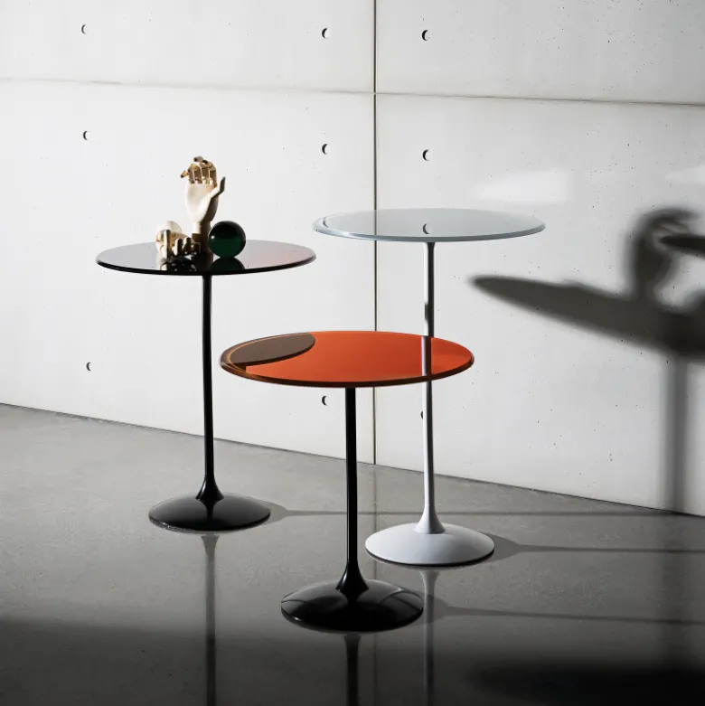 Tulip Table guéridon en verre